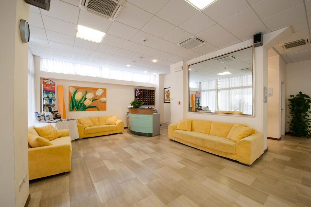 Hotel Royal Pesaro Extérieur photo